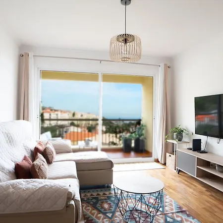 Aura Serena By Lovelystay Apartment