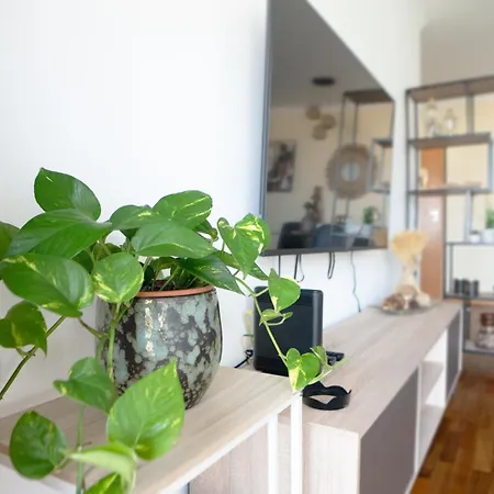 Apartment Aura Serena By Lovelystay *