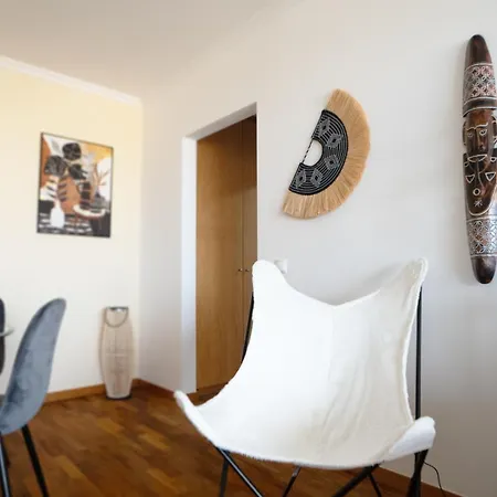 Apartment Aura Serena By Lovelystay *